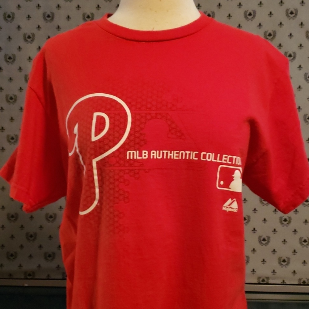 Phillies Majestic T-shirt